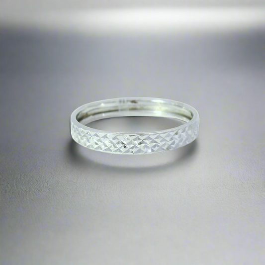 10k White Gold Eclipse Ring